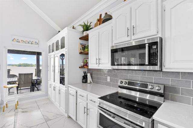 4508 Chavez Court, Granbury, TX 76048