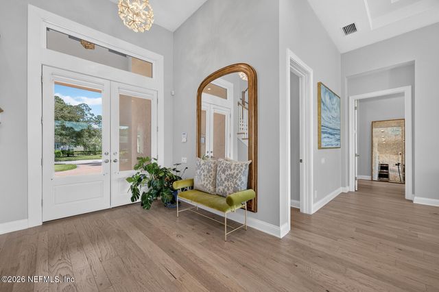 5244 COMMISSIONERS Drive, Jacksonville, FL 32224
