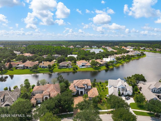5244 COMMISSIONERS Drive, Jacksonville, FL 32224