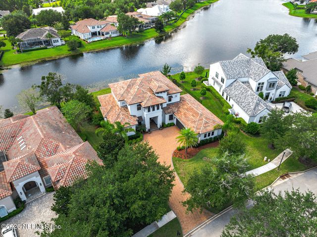 5244 COMMISSIONERS Drive, Jacksonville, FL 32224