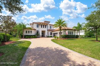 5244 COMMISSIONERS Drive, Jacksonville, FL 32224