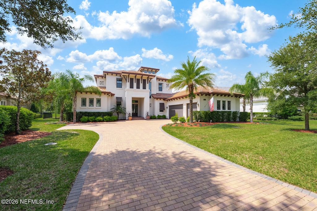 5244 COMMISSIONERS Drive, Jacksonville, FL 32224