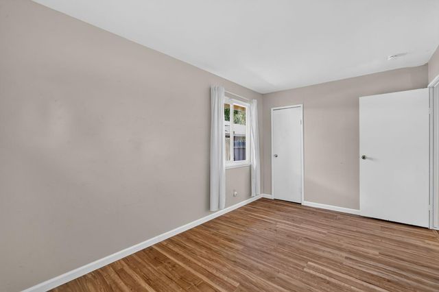 7021 21st Ave., Sacramento, CA 95820
