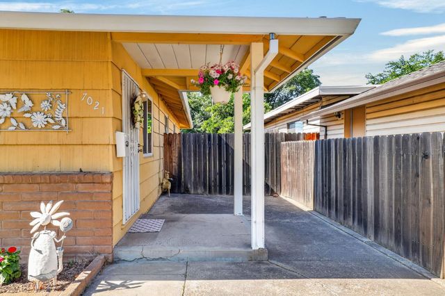 7021 21st Ave., Sacramento, CA 95820