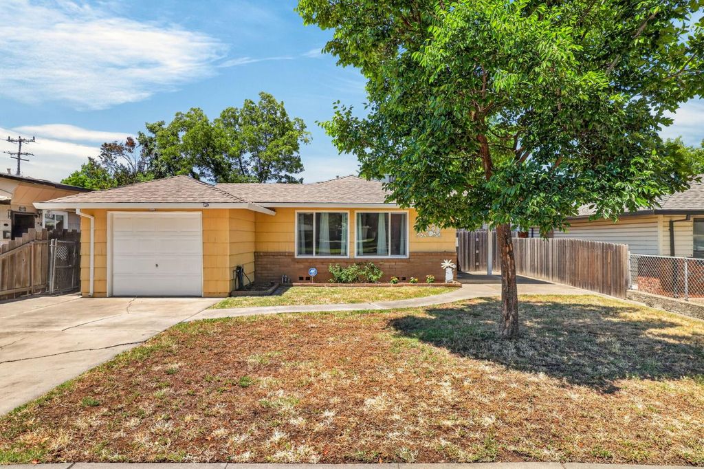 7021 21st Ave., Sacramento, CA 95820