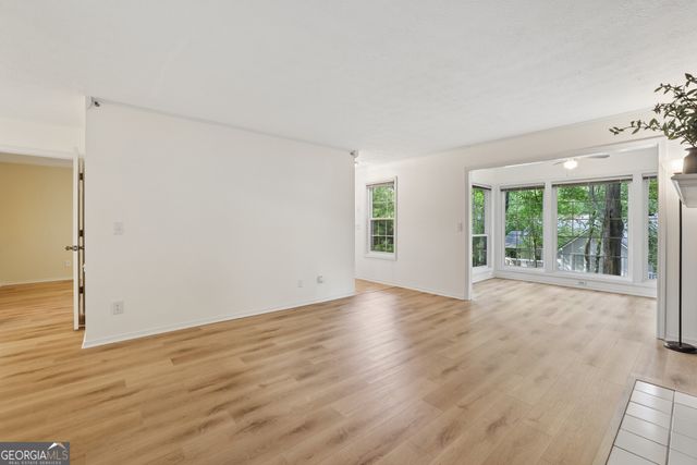 801 Gettysburg Place, Sandy Springs, GA 30350