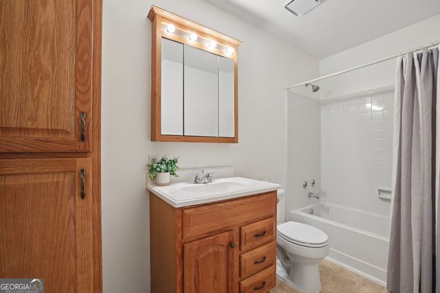 801 Gettysburg Place, Sandy Springs, GA 30350