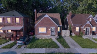 5566 Lakepointe Street, Detroit, MI 48224