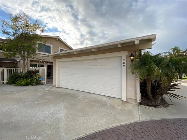 202 Calle Cuervo, San Clemente, CA 92672