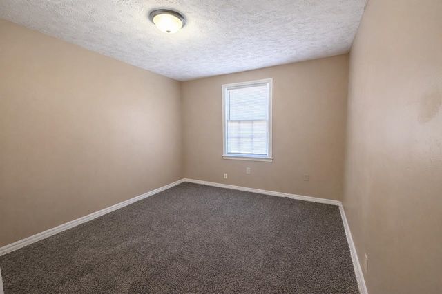 1722 E 22nd St N, Wichita, KS 67219