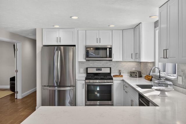 39 Antlers Shore Drive, East Falmouth, MA 02536