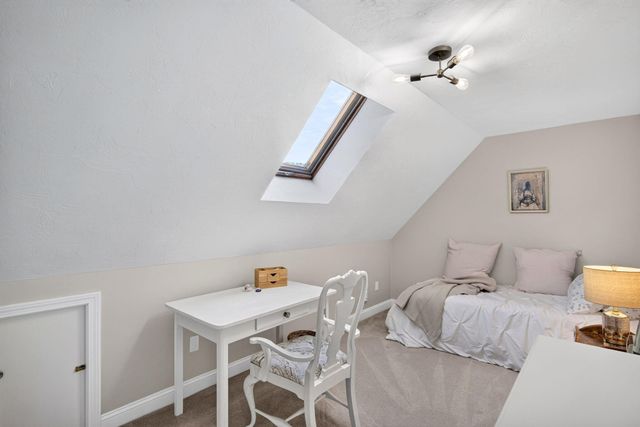 39 Antlers Shore Drive, East Falmouth, MA 02536