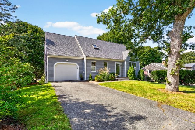 39 Antlers Shore Drive, East Falmouth, MA 02536