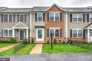 2407 FRANKLIN DRIVE, East Petersburg, PA 17520