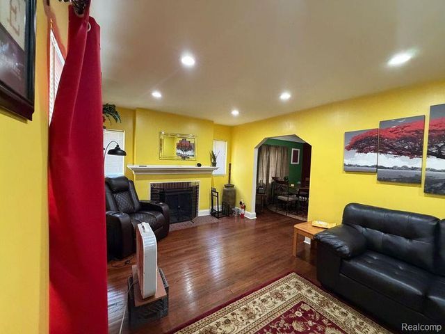 16548 Lesure Street, Detroit, MI 48235