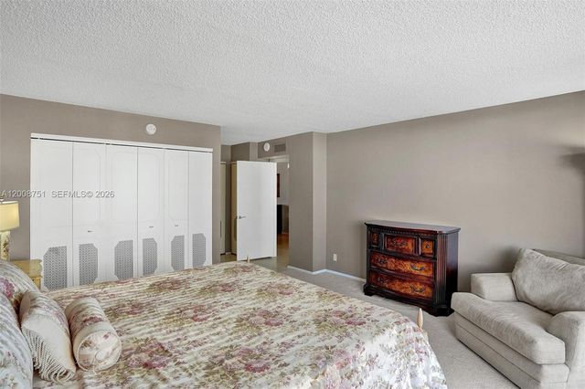 4280 Galt Ocean Dr 2K, Fort Lauderdale, FL 33308