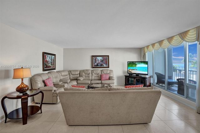 4280 Galt Ocean Dr 2K, Fort Lauderdale, FL 33308