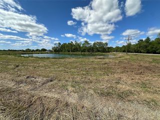20600 Englin Road Road, Winnie, TX 77665