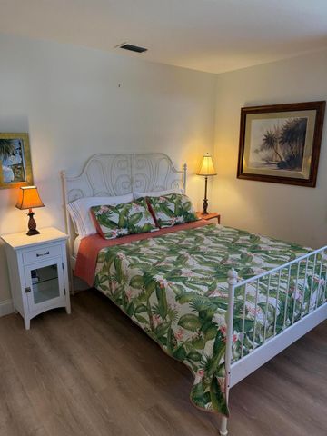 440 SE Fini Drive, Stuart, FL 34996