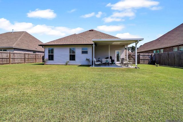 14288 Impala Run Ct, Denham Springs, LA 70726