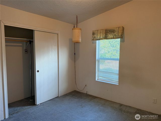 1410 304th Place, Ocean Park, WA 98640