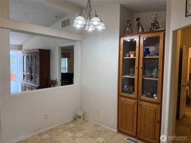 1410 304th Place, Ocean Park, WA 98640