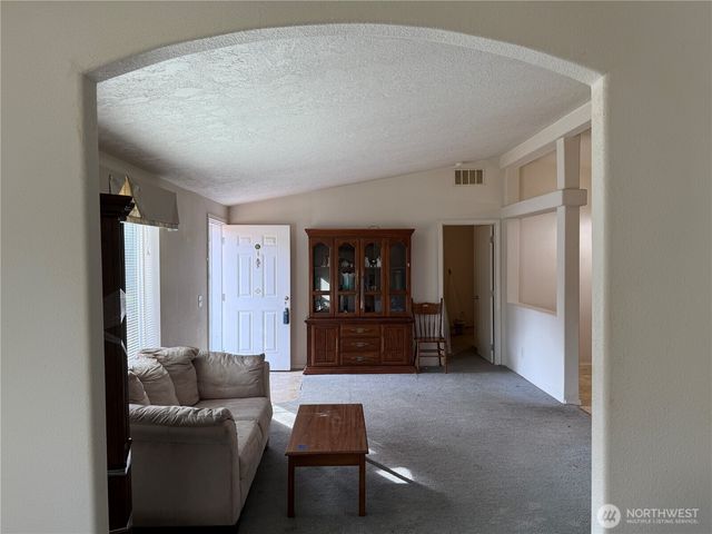 1410 304th Place, Ocean Park, WA 98640