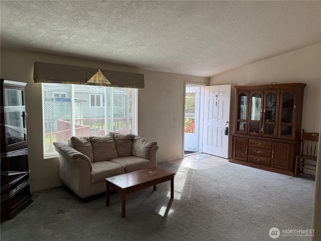1410 304th Place, Ocean Park, WA 98640
