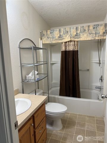 1410 304th Place, Ocean Park, WA 98640