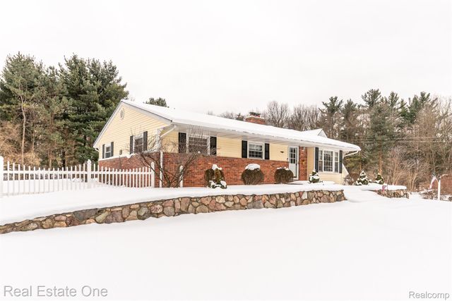 10120 Hyne Road, Brighton Township, MI 48114