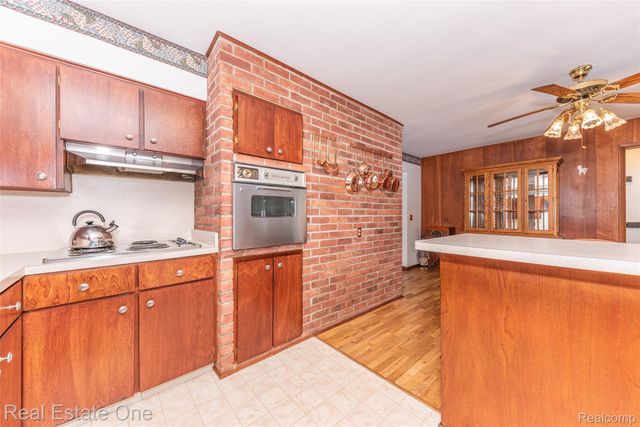 10120 Hyne Road, Brighton Township, MI 48114