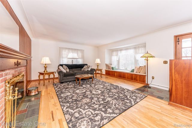 10120 Hyne Road, Brighton Township, MI 48114