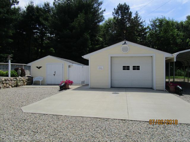 10120 Hyne Road, Brighton Township, MI 48114