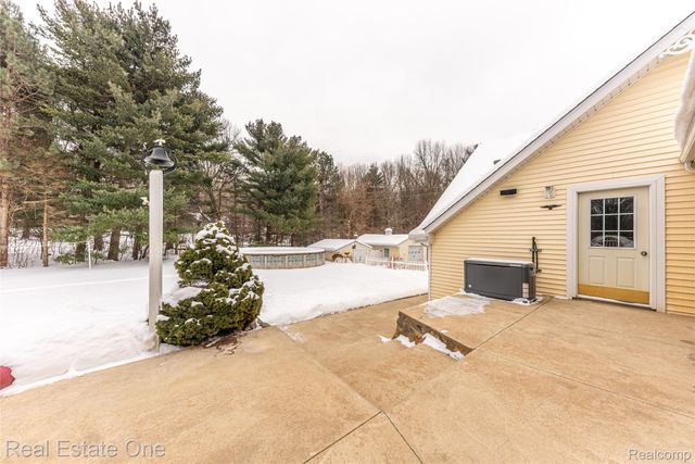 10120 Hyne Road, Brighton Township, MI 48114