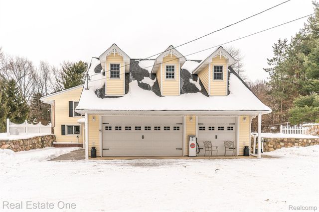 10120 Hyne Road, Brighton Township, MI 48114