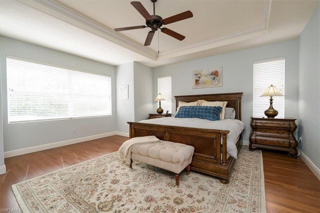 7703 Martino CIR, Naples, FL 34112
