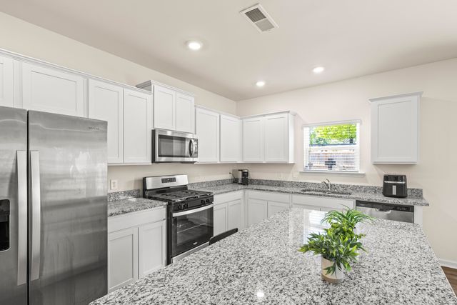 6599 Prickly Loop, Ooltewah, TN 37363