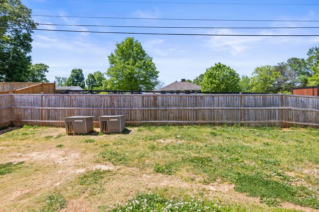 6599 Prickly Loop, Ooltewah, TN 37363