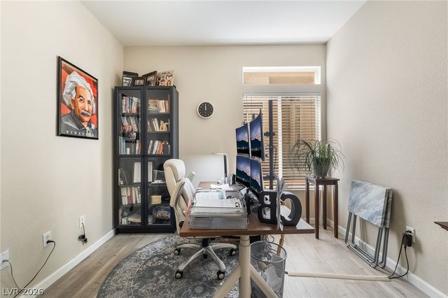 9784 Hickory Ridge Court, Las Vegas, NV 89147