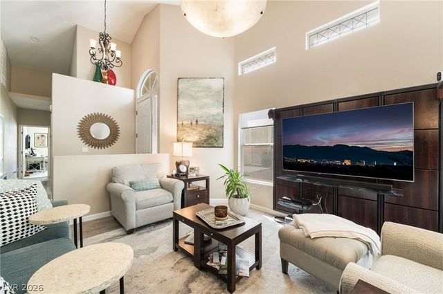 9784 Hickory Ridge Court, Las Vegas, NV 89147