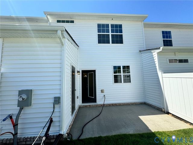 6166 Belay Dr, Chesterfield, VA 23234