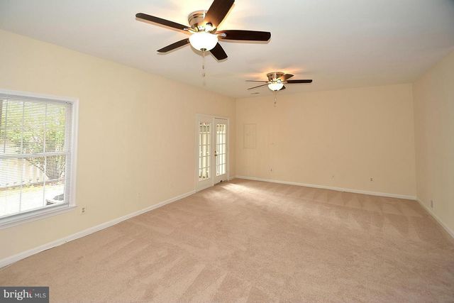9425 VAN ARSDALE DR, Vienna, VA 22181