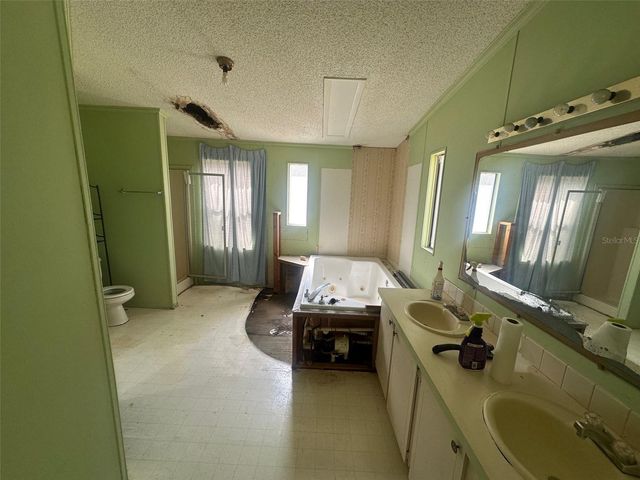 3700 SW 189TH AVENUE, Dunnellon, FL 34432