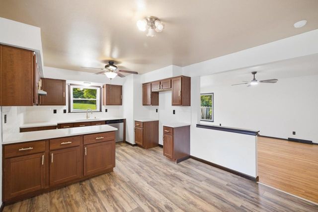 6500 N 52nd STREET, Milwaukee, WI 53223