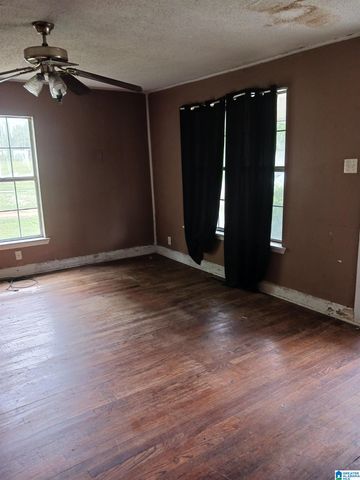 21 HOLT AVENUE, Birmingham, AL 35214