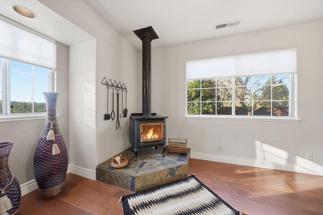 101 Terrace View Cir, Jackson, CA 95642