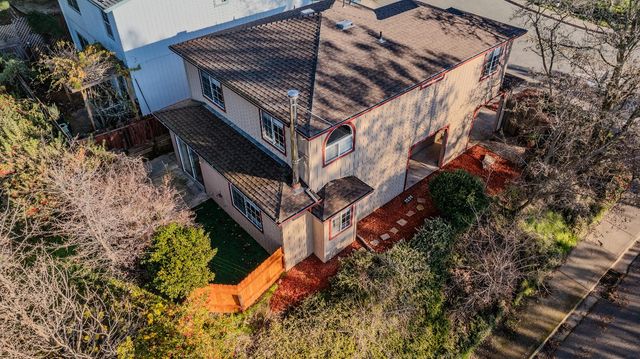 101 Terrace View Cir, Jackson, CA 95642