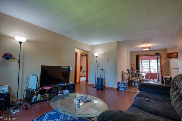 16684 Libby Road, Maple Heights, OH 44137