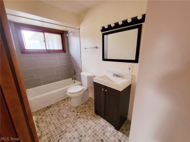 16684 Libby Road, Maple Heights, OH 44137