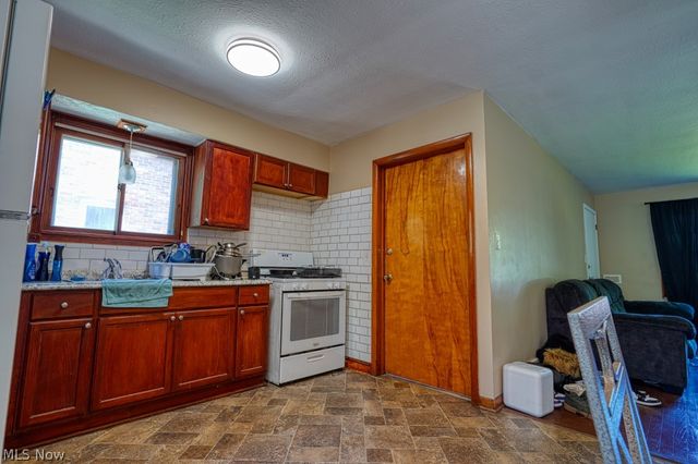 16684 Libby Road, Maple Heights, OH 44137